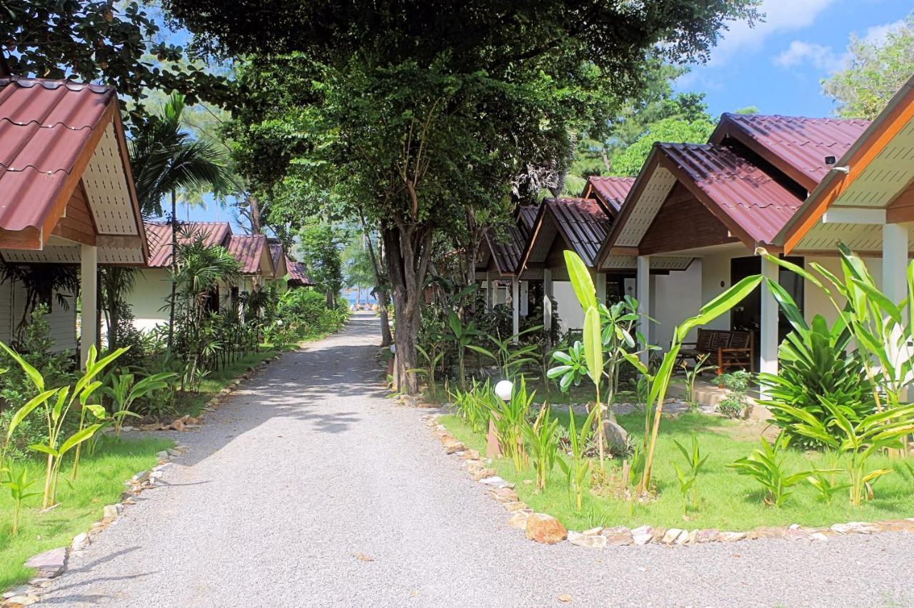 Thai House Beach Resort Koh Lanta Exterior photo